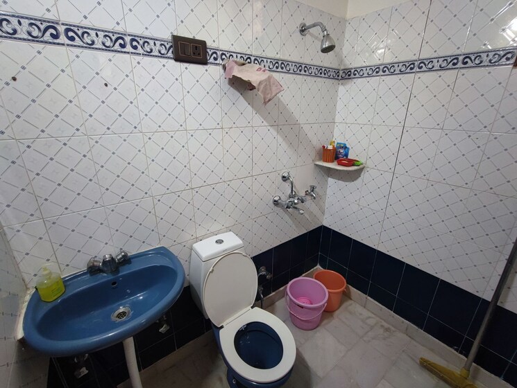 Bathroom, new-generation-maple-apartments 3 Bedroom 1410 Sq.Ft. Apartment In Dhakoli Zirakpur 9568134