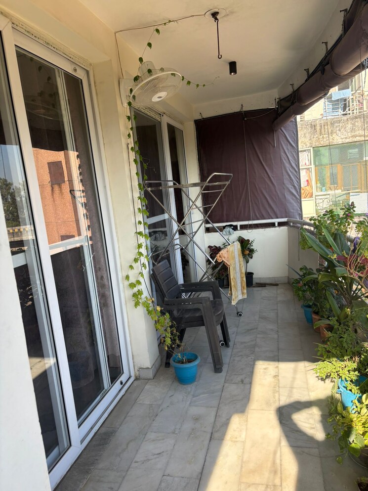 Balcony, new-generation-maple-apartments 3 Bedroom 1410 Sq.Ft. Apartment In Dhakoli Zirakpur 9568134