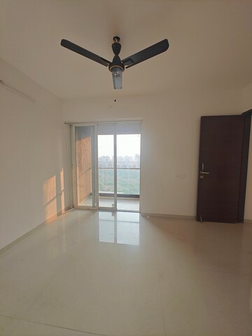 Room in 2 BHK Apartment at Akshar Alvario, Seawoods – for Sale