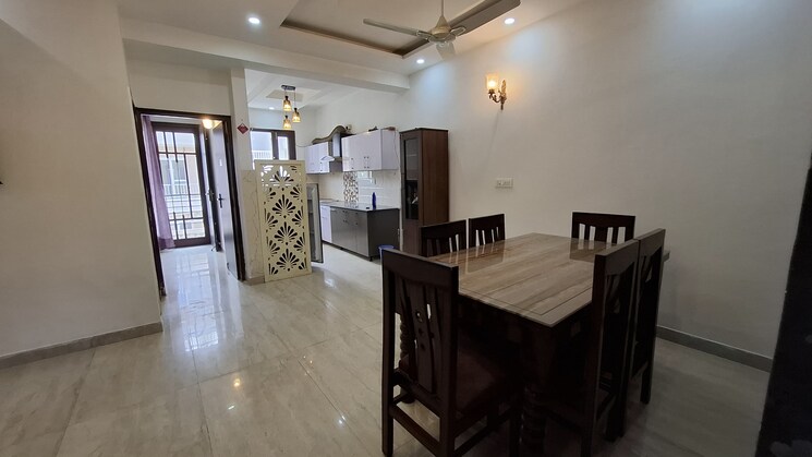 Dining area, aura-homes 3 Bedroom 1800 Sq.Ft. Apartment In Patiala Road Zirakpur 9568144