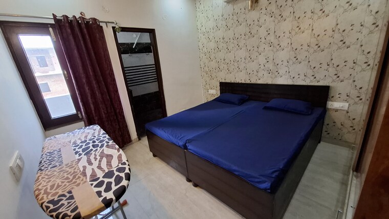 Bedroom, aura-homes 3 Bedroom 1800 Sq.Ft. Apartment In Patiala Road Zirakpur 9568144