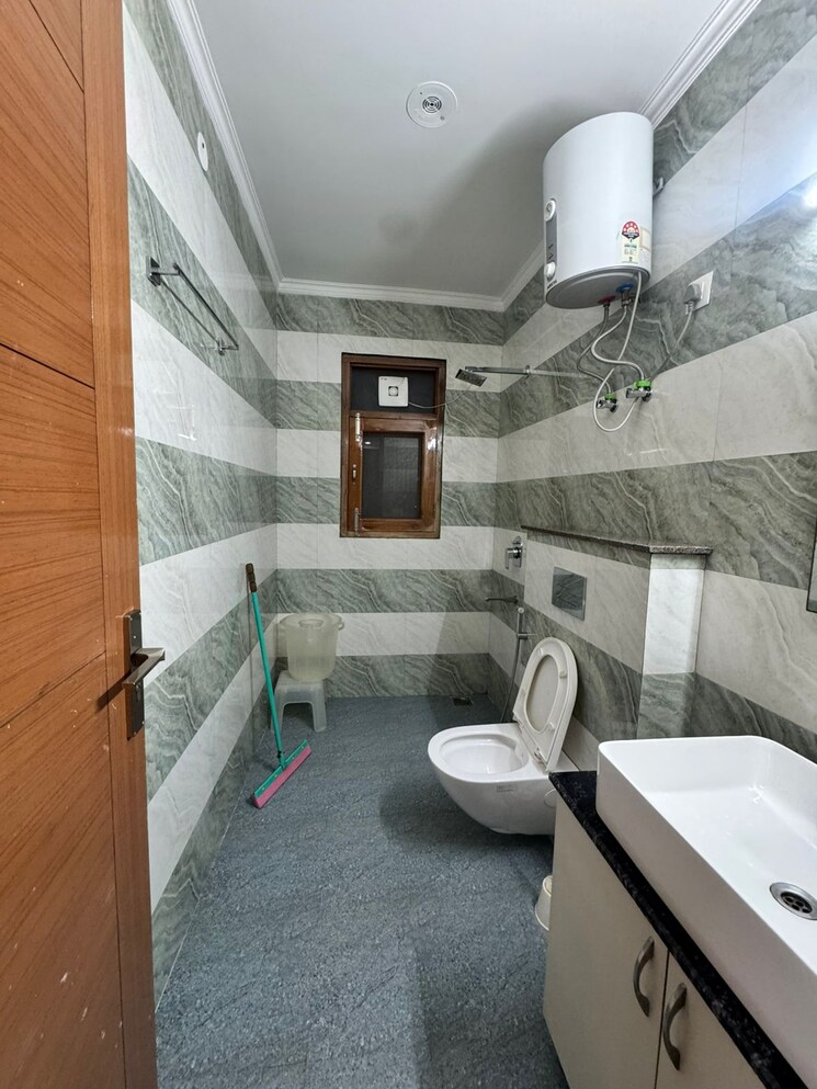 Kitchen, sector 38 3 Bedroom 1499 Sq.Ft. Builder Floor In Sector 38 Gurgaon 9568234