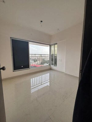 Room in 1 BHK Apartment at DGS Sheetal Tapovan, Malad East – for Rent