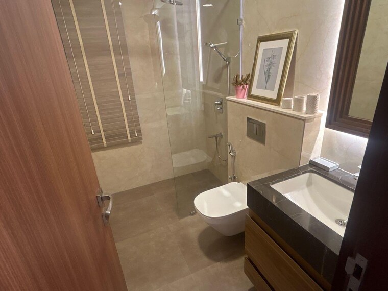 Bathroom, piramal-mahalaxmi 3 Bedroom 1451 Sq.Ft. Apartment In Mahalaxmi Mumbai 9568297