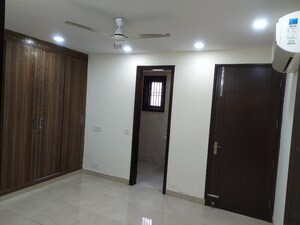 3 BHK Builder Floor For Rent in Jangpura