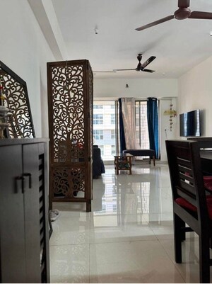 3 BHK Apartment For Rent in Vastu Tower, Malad West