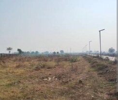Plot For Sale in Parklands