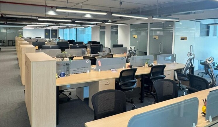 Team Area, center-point Commercial Office Space 1650 Sq.Ft. In Andheri East Mumbai 9568348