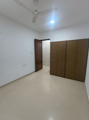 Room in 2 BHK Apartment at Rustomjee Elanza, Malad West – for Sale