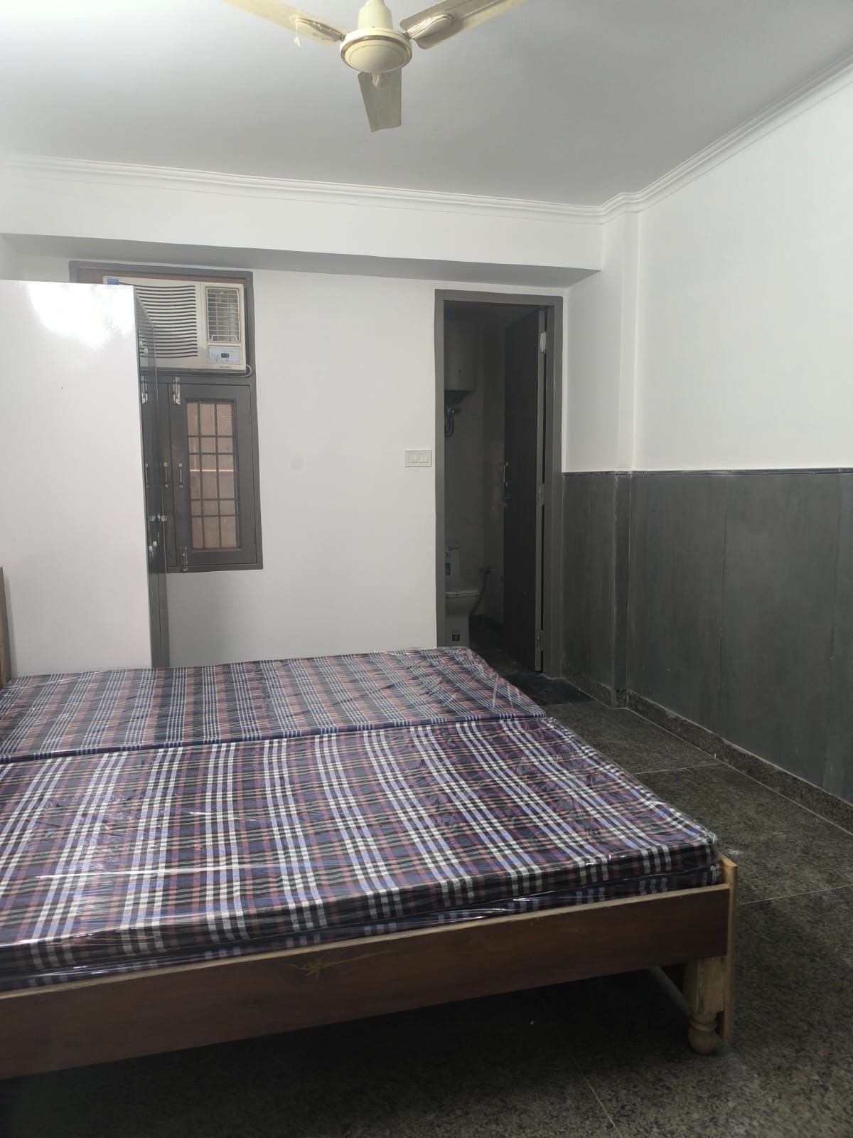 1 BHK Builder Floor For Rent in Dwarka