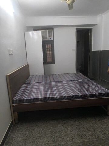 Master Bedroom in 1 BHK Builder Floor at Dwarka – for Rent