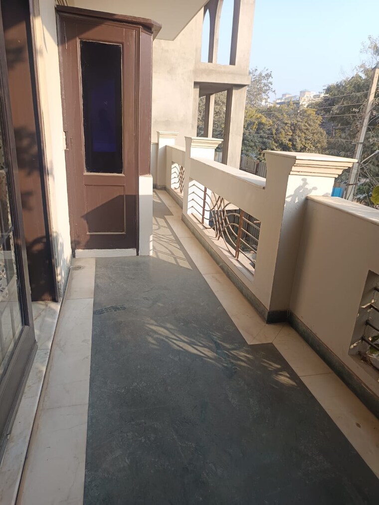 Balcony, ansal-sushant-lok-i 3 Bedroom 2700 Sq.Ft. Builder Floor In Sector 43 Gurgaon 9568509