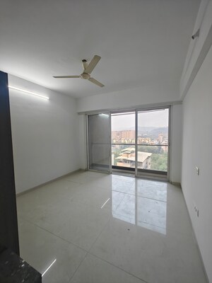 Room in 3 BHK Apartment at Akshar Alvario, Seawoods – for Sale