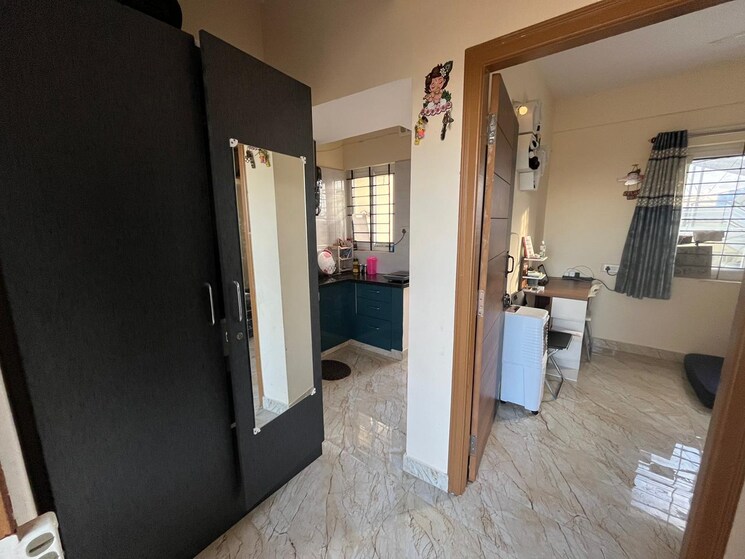 Room, hsr layout 1 RK 400 Sq.Ft. Apartment In Hsr Layout Bangalore 9568542