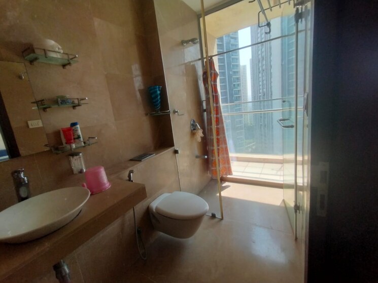 Bathroom, oberoi-exquisite-goregaon 3 Bedroom 1690 Sq.Ft. Apartment In Goregaon East Mumbai 9568601