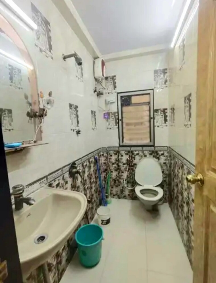 Bathroom, ansal-whispering-meadows 2 Bedroom 840 Sq.Ft. Apartment In Mulund West Mumbai 9568699