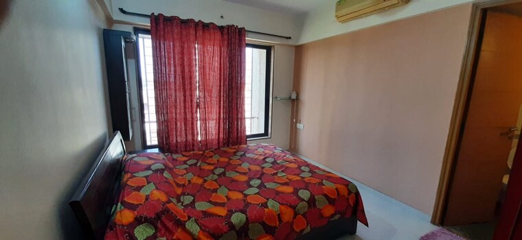 Bedroom, riddhi-tower 3 Bedroom 1500 Sq.Ft. Apartment In Malad East Mumbai 9568665