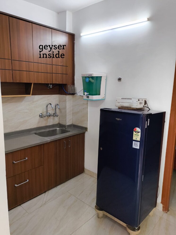 Kitchen, dlf-star-tower 2 Bedroom 160 Sq.Yd. Builder Floor In Sector 30 Gurgaon 9568689