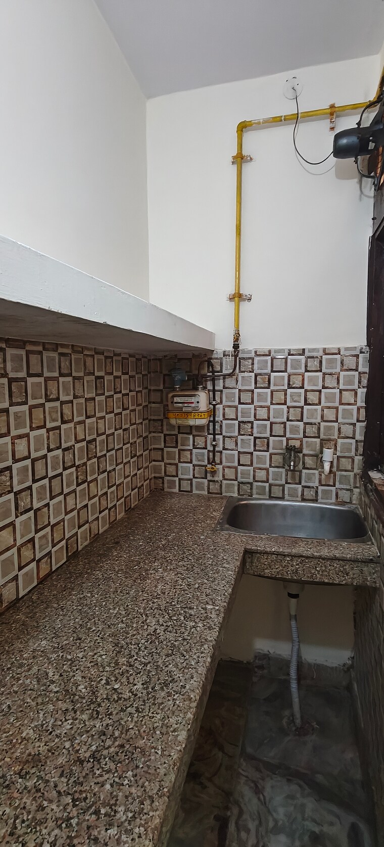 Kitchen, mayur vihar phase 1 1 Bedroom 450 Sq.Ft. Builder Floor In Mayur Vihar Phase 1 Delhi 9568768