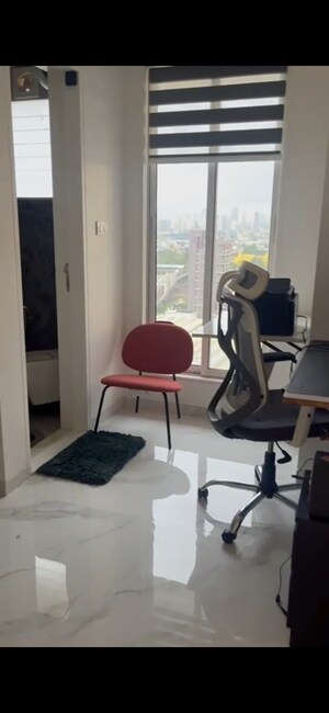 Team Area in  Office Space at Mohini Castle, Khar West – for Rent