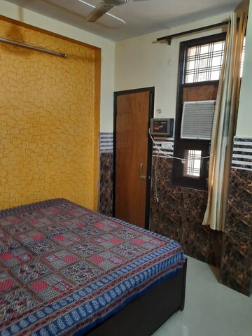 Bedroom in 2 BHK Builder Floor at Dwarka – for Rent