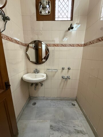 Bathroom in 3 BHK Builder Floor at Paschim Vihar – for Rent