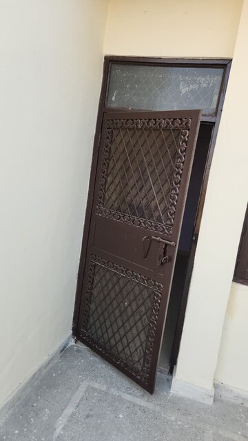  1 RK Apartment at Aadharshila Apartment, Sarita Vihar – for Rent