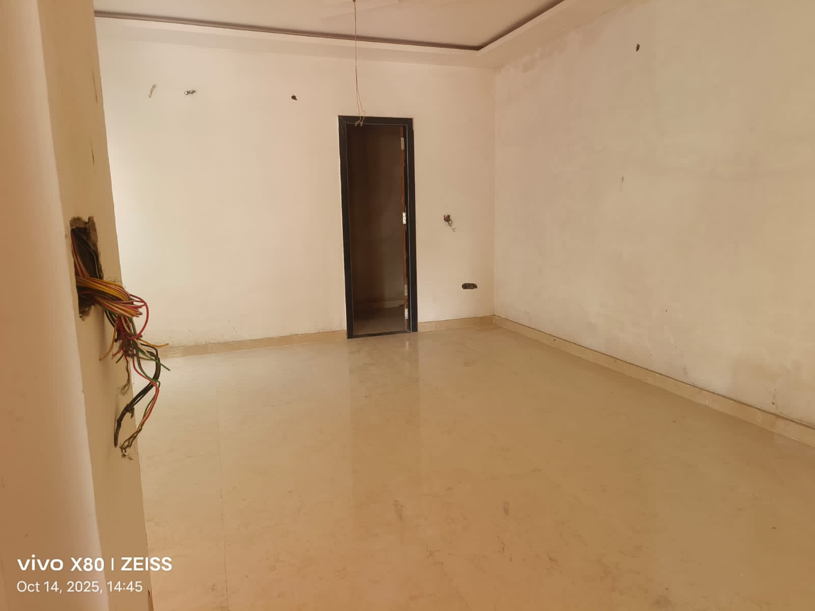 3.5 BHK + Servant Room Apartment For Rent in Levana Celebrity Meadows