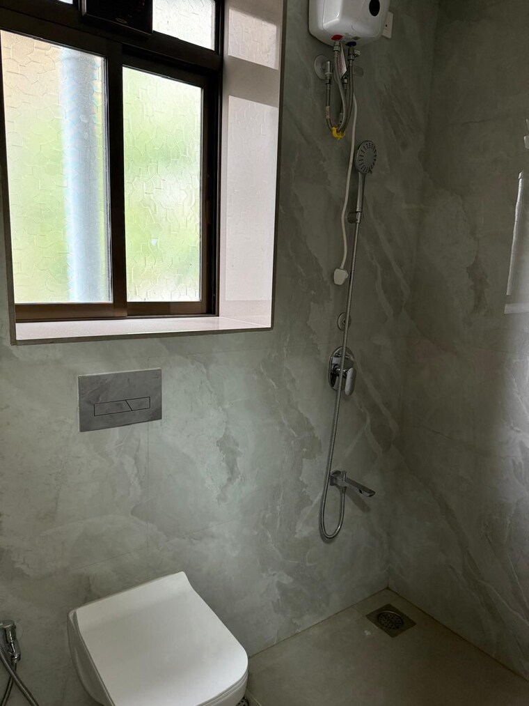 Bathroom, scc-heights 1.5 Bedroom 376 Sq.Ft. Builder Floor In Raj Nagar Extension Ghaziabad 9569386