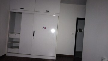  3 BHK Apartment at Oberoi Realty Esquire, Goregaon East – for Rent