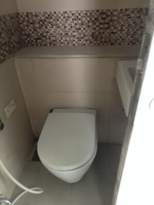 Bathroom in 3 BHK Apartment at Kanakia Challengers, Kandivali East – for Sale