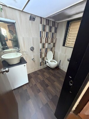 Team Area in 3 BHK Apartment at Kanakia Challengers, Kandivali East – for Sale