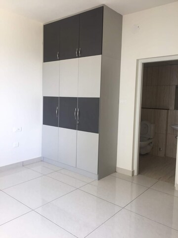 Room in 3 BHK Apartment at Brigade Gardenia, Jp Nagar – for Rent