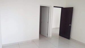 Room in 3 BHK Apartment at Brigade Gardenia, Jp Nagar – for Rent