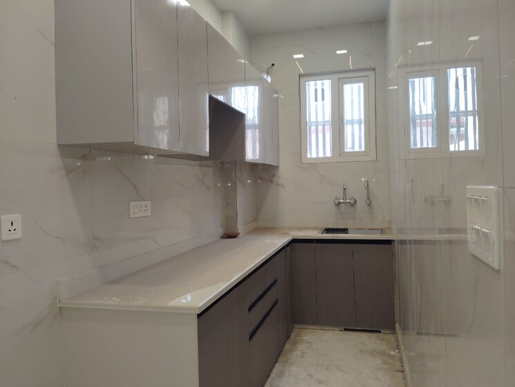 Kitchen, paschim vihar 2 Bedroom 905 Sq.Ft. Builder Floor In Paschim Vihar Delhi 9569483