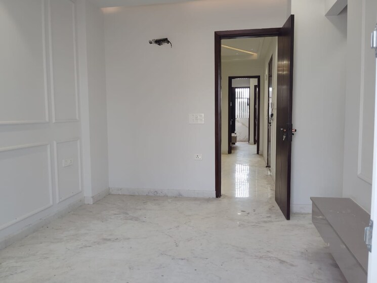 Room, paschim vihar 2 Bedroom 929 Sq.Ft. Builder Floor In Paschim Vihar Delhi 9569495