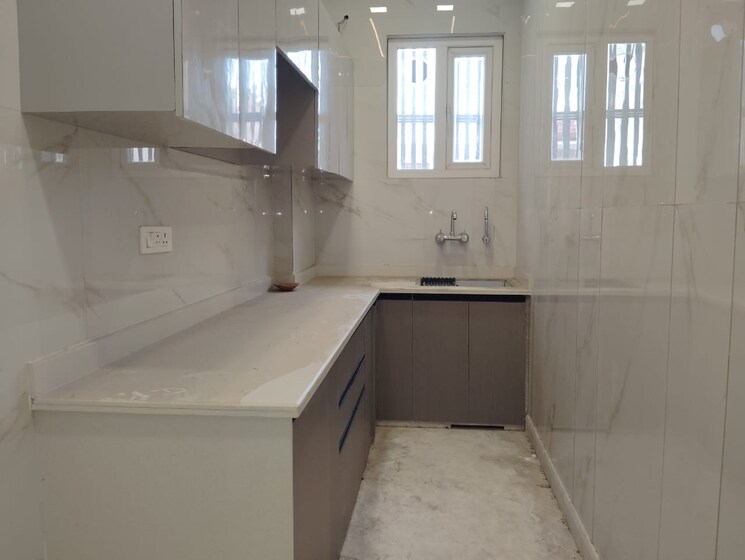 Kitchen, paschim vihar 2 Bedroom 929 Sq.Ft. Builder Floor In Paschim Vihar Delhi 9569495