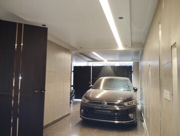  2 BHK Builder Floor at Paschim Vihar – for Rent