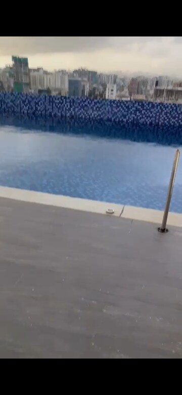 3.5 BHK Apartment For Rent in Mohini Castle, Khar West