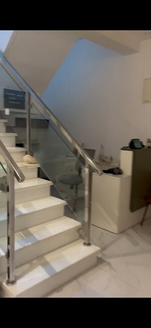 Staircase in 3.5 BHK Apartment at Mohini Castle, Khar West – for Rent