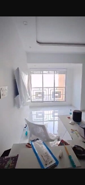 Floor Plan in 3.5 BHK Apartment at Mohini Castle, Khar West – for Rent