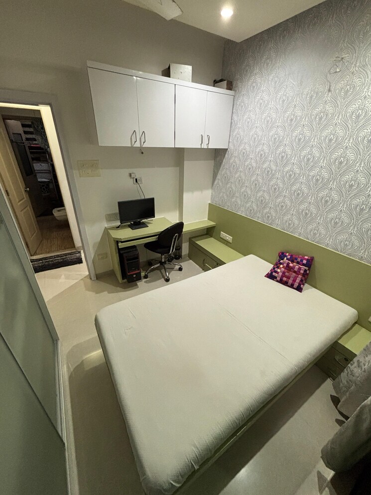 Master Bedroom, airoli sector 6 2 Bedroom 1200 Sq.Ft. Apartment In Airoli Sector 6 Navi Mumbai 9569249