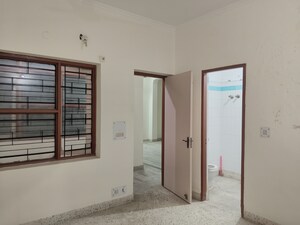  3 BHK Builder Floor at Kanishka Residency, Sector 35 – for Rent