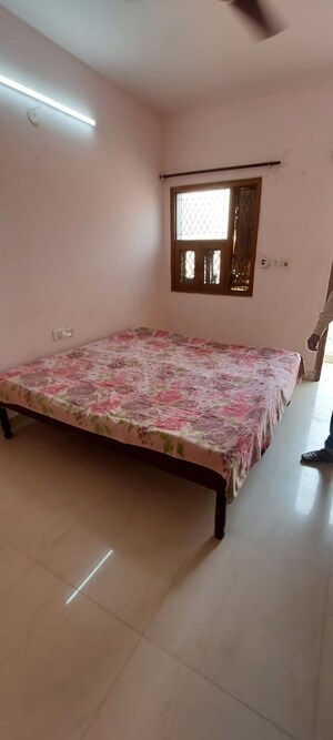 1 BHK Apartment For Rent in Aadharshila Apartment, Sarita Vihar