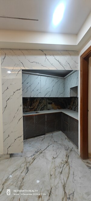 Kitchen in 3 BHK Builder Floor at Sector 73 – for Sale