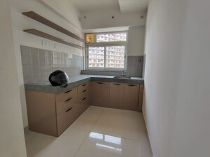 Kitchen in 1.5 BHK Apartment at Shapoorji Pallonji Siennaa Wing A, Kandivali East – for Rent