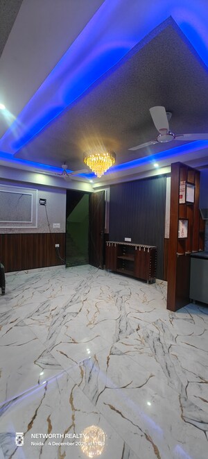 Bedroom in 2 BHK Builder Floor at Sector 73 – for Sale