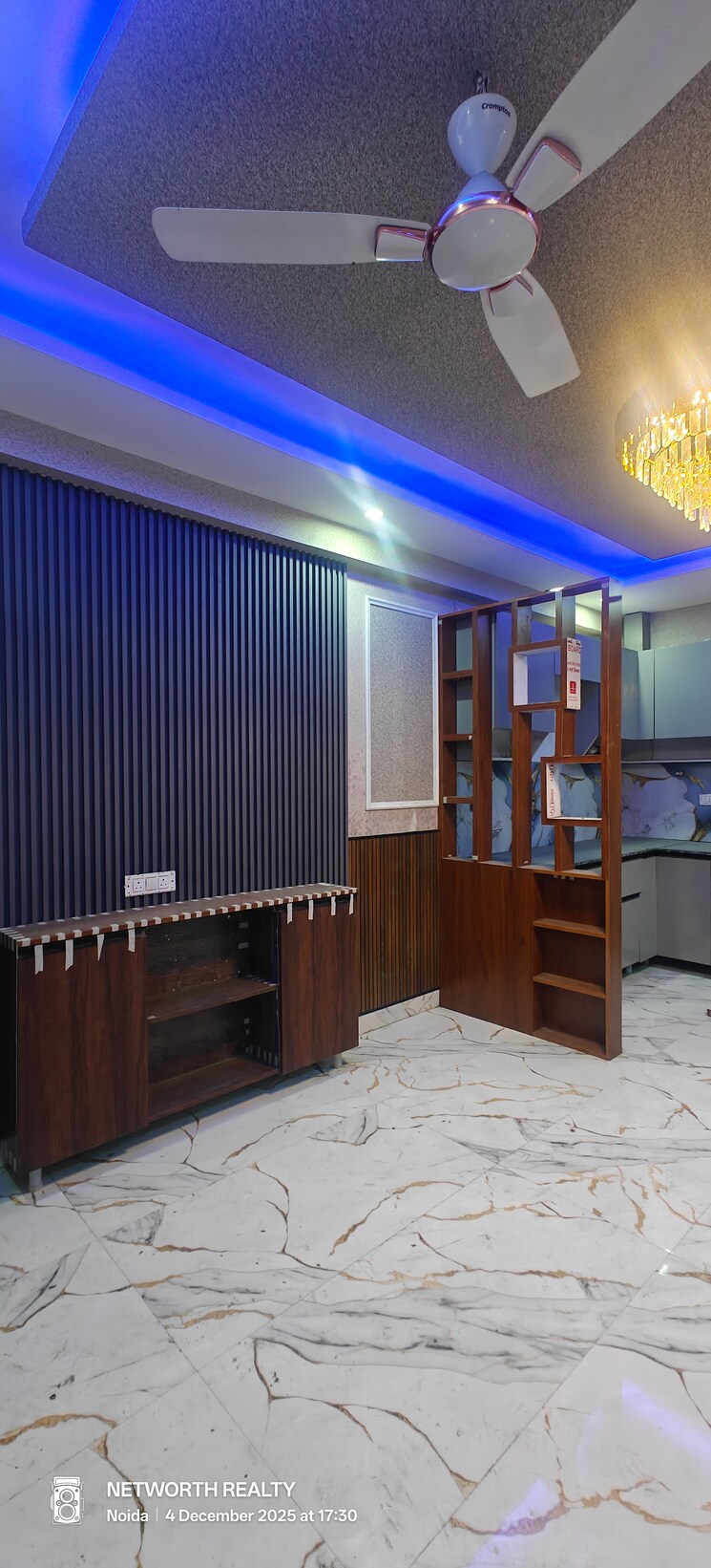 Bedroom, sector 73 2 Bedroom 1000 Sq.Ft. Builder Floor In Sector 73 Noida 9569489