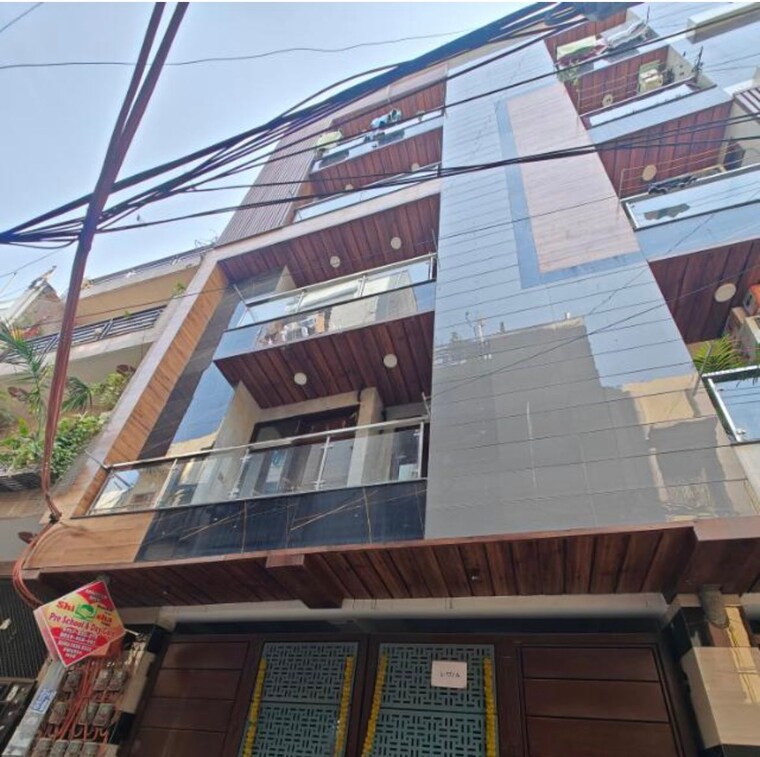 Exterior View, dwarka mor 2 Bedroom 70 Sq.Yd. Builder Floor In Dwarka Mor Delhi 9569502