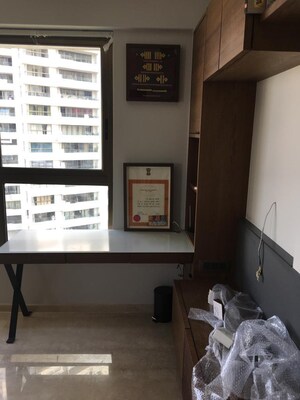 Room in 3 BHK Apartment at L&T Emerald Isle, Powai – for Sale